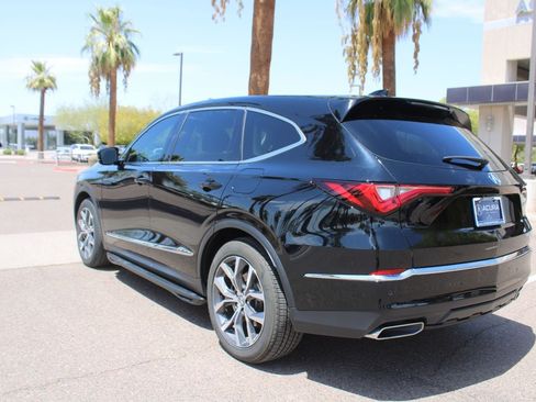Used 2024 Acura MDX SH-AWD w/ Technology Package image 4