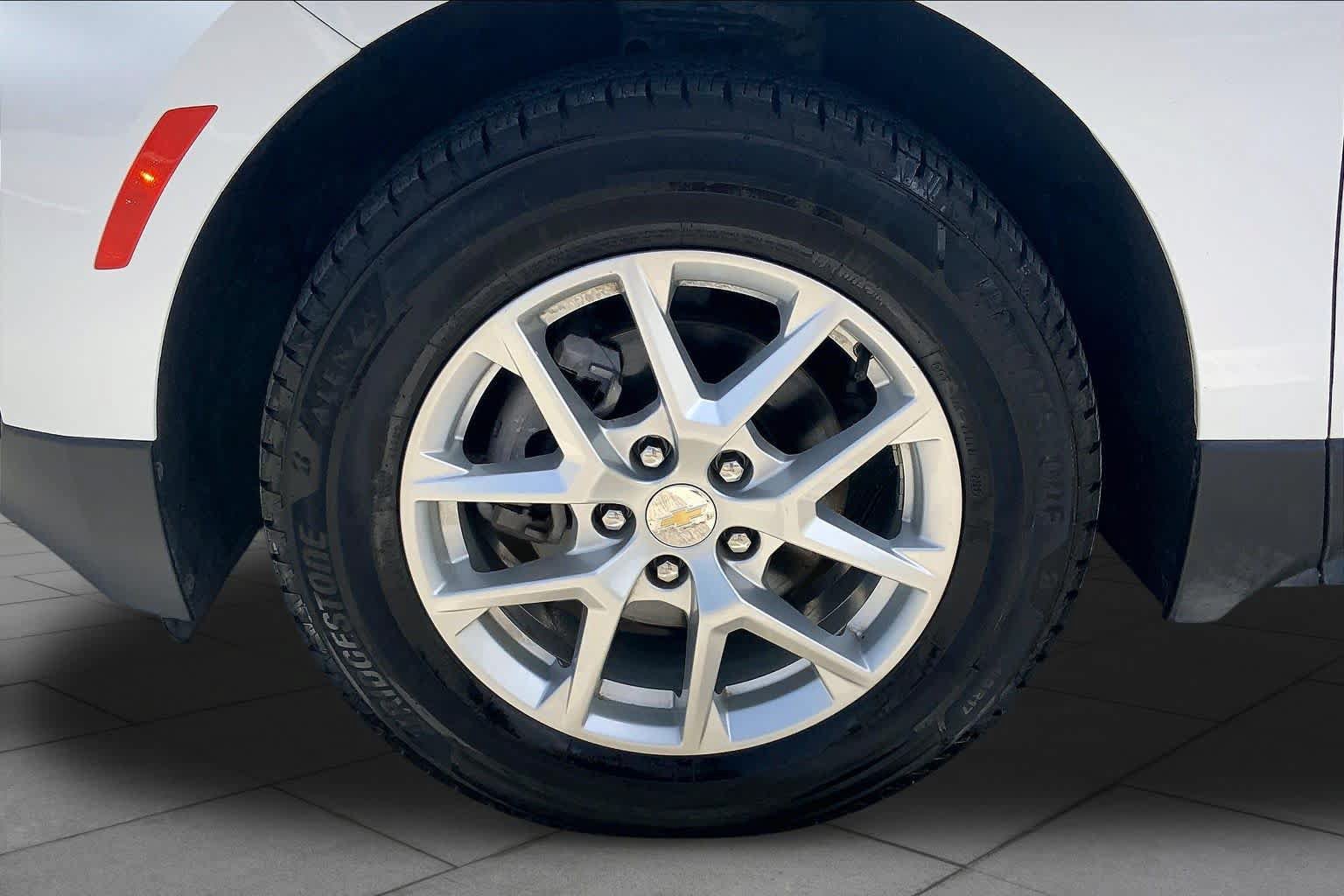 Used 2023 Chevrolet Equinox LT AWD/4WD image 20
