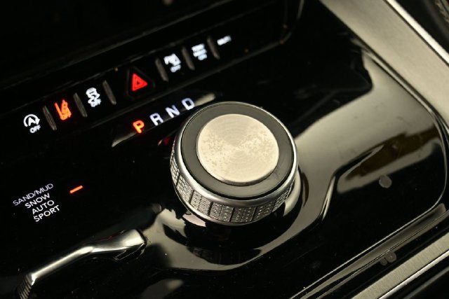 Used 2024 Jeep Wagoneer Series II AWD/4WD image 24