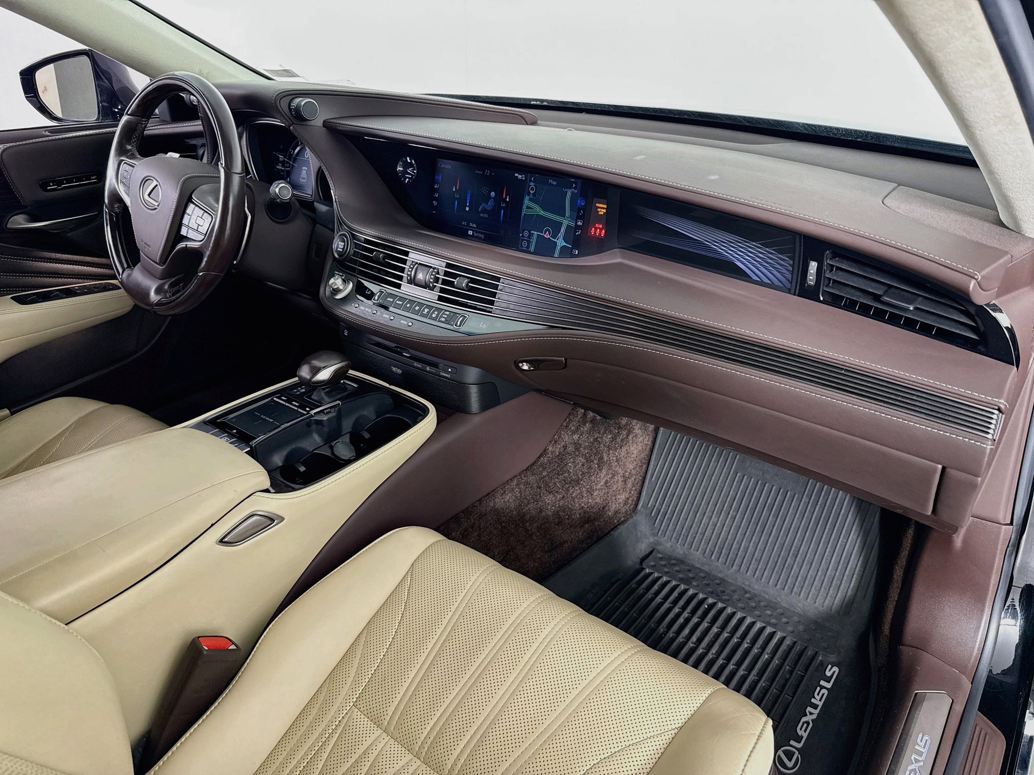 Used 2019 Lexus LS 500 AWD w/ Interior Upgrade Package image 29