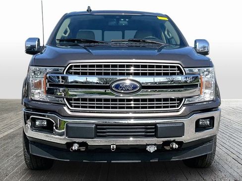 Used 2019 Ford F150 Lariat image 2