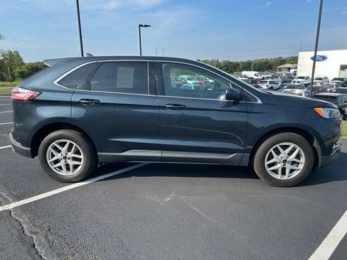Certified 2023 Ford Edge SEL w/ Convenience Package AWD/4WD image 11