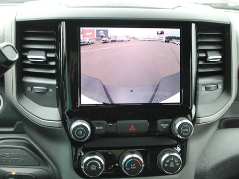 Used 2026 RAM 3500 Tradesman w/ Chrome Appearance Group A AWD/4WD image 23