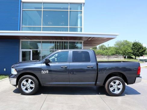 Used 2020 RAM 1500 Tradesman w/ Tradesman SXT Package AWD/4WD image 6