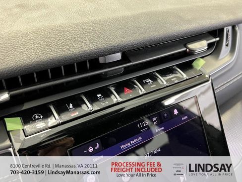 New 2025 Jeep Grand Cherokee Laredo w/ Luxury Tech Group I image 32