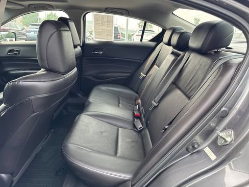 Used 2013 Acura ILX w/ Technology Package FWD image 26