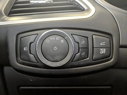 Used 2024 Ford Edge SEL w/ Convenience Package image 23