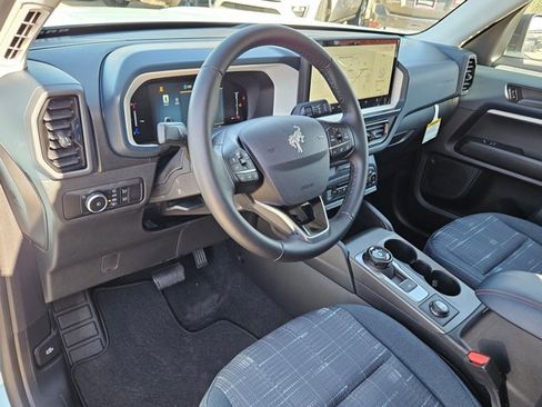 New 2026 Ford Bronco Sport Heritage image 3