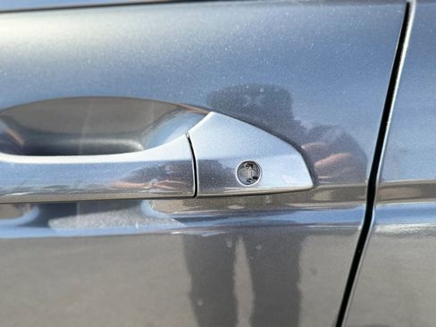 Used 2010 Honda Accord EX-L image 37