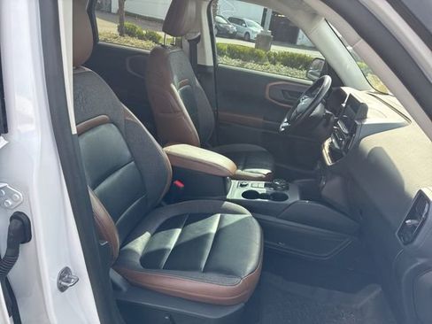 Used 2022 Ford Bronco Sport Outer Banks w/ Tech Package image 12