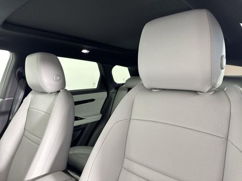 Used 2026 Land Rover Range Rover Evoque S image 26