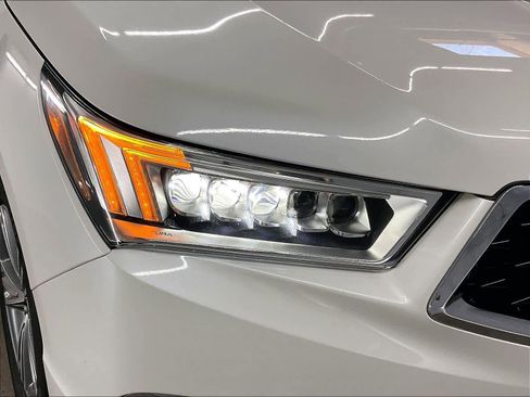 Used 2020 Acura MDX SH-AWD image 28