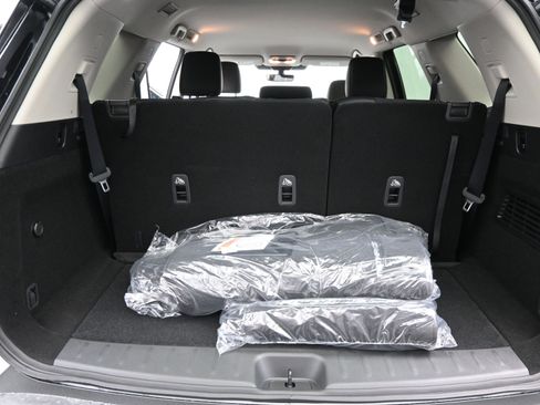 New 2026 Nissan Pathfinder SL FWD image 19