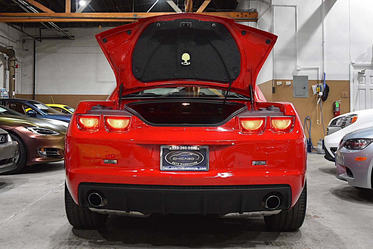 Used 2010 Chevrolet Camaro SS w/ RS Package RWD image 33
