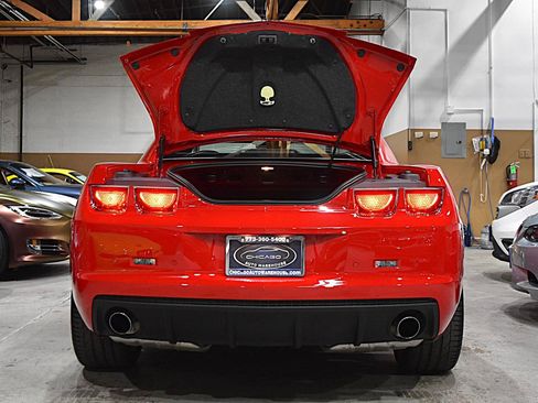 Used 2010 Chevrolet Camaro SS w/ RS Package RWD image 33