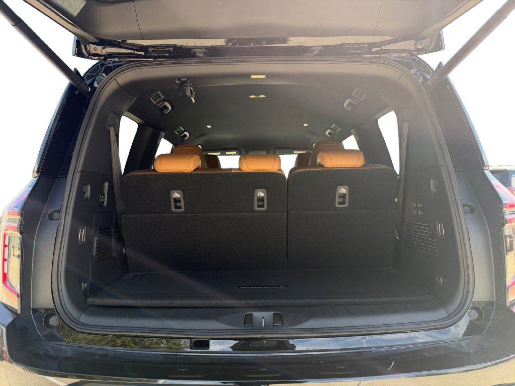 New 2027 Nissan Armada SL RWD image 18