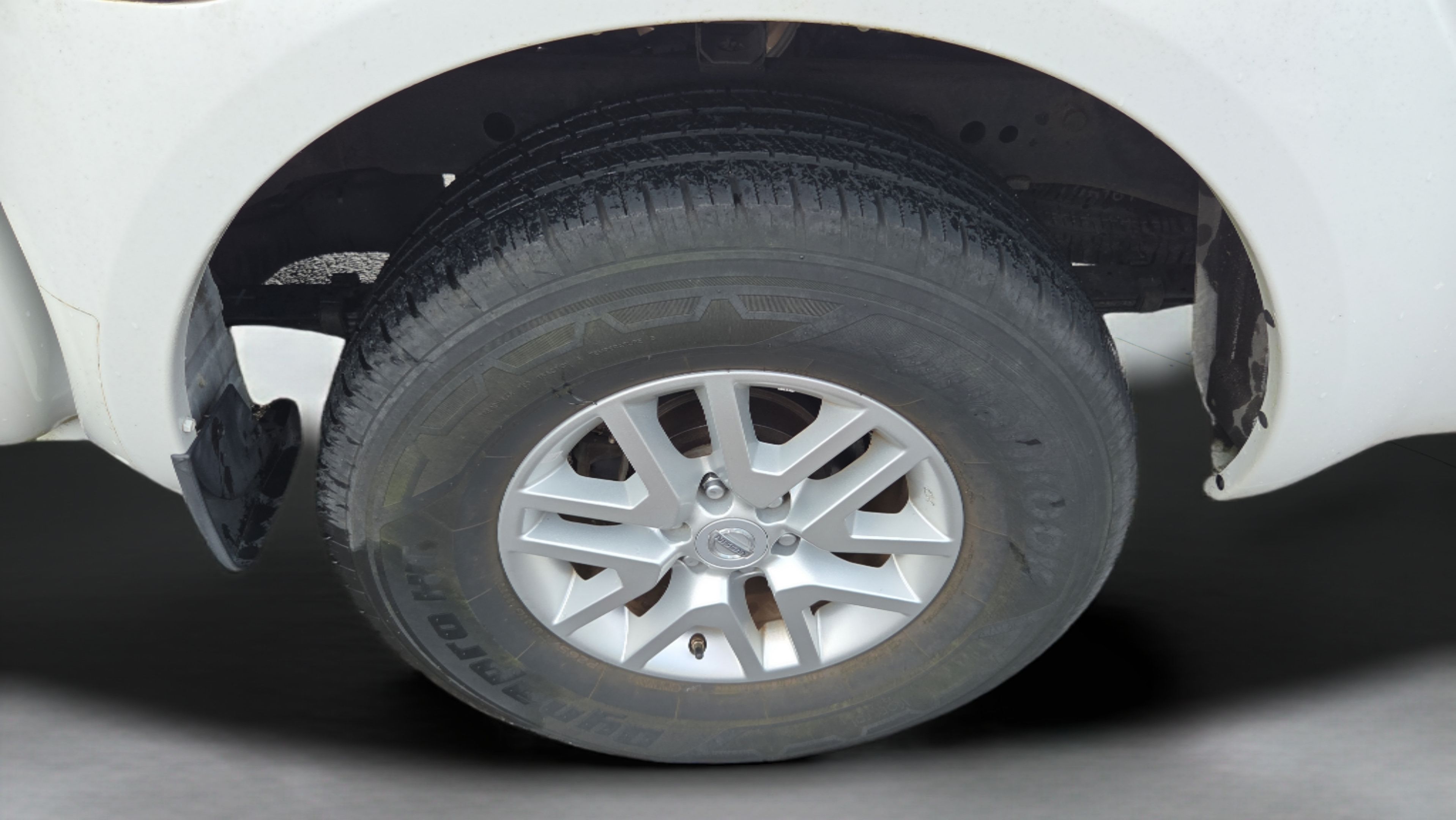 Used 2017 Nissan Frontier SV RWD image 15