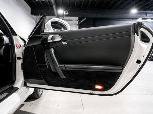 Used 2011 Porsche 911 Carrera S image 23
