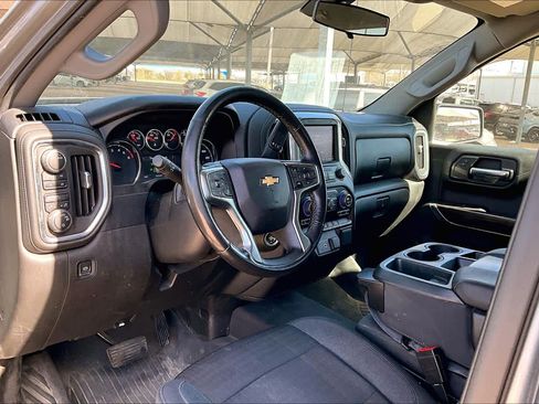 Used 2022 Chevrolet Silverado 1500 LT image 16
