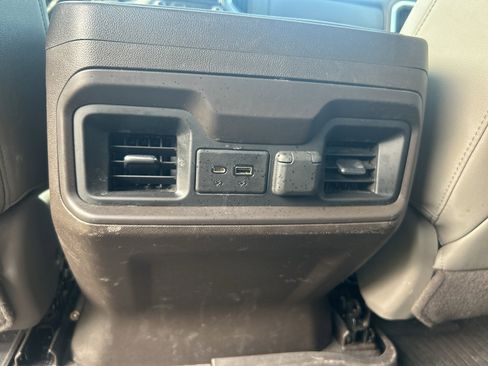 Used 2021 Chevrolet Silverado 1500 RST image 20