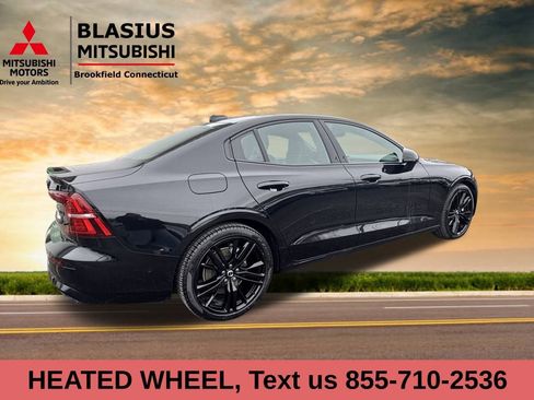 Used 2024 Volvo S60 B5 Plus image 6