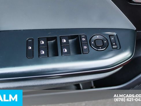 Used 2025 Kia K4 FWD image 38