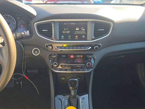 Used 2019 Hyundai Ioniq Blue image 6