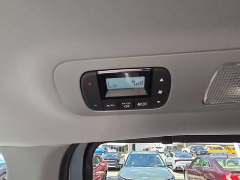 Used 2023 Honda Odyssey Touring image 24