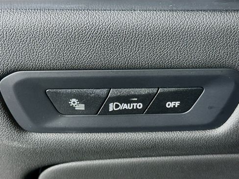 Used 2024 BMW X5 sDrive40i image 17