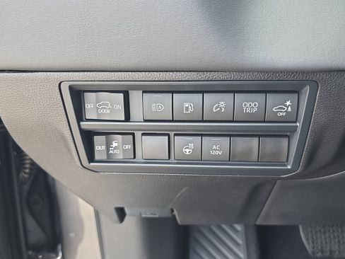 New 2026 Toyota Sequoia Platinum AWD/4WD image 22