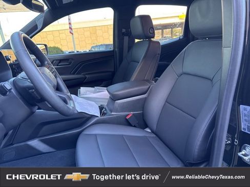 Certified 2024 Chevrolet Colorado Trail Boss w/ Advanced Trailering Package image 19