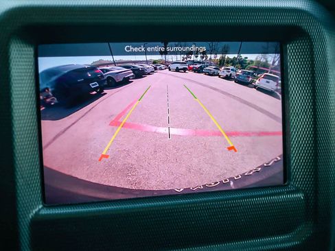 Used 2023 Jeep Wrangler Unlimited image 24