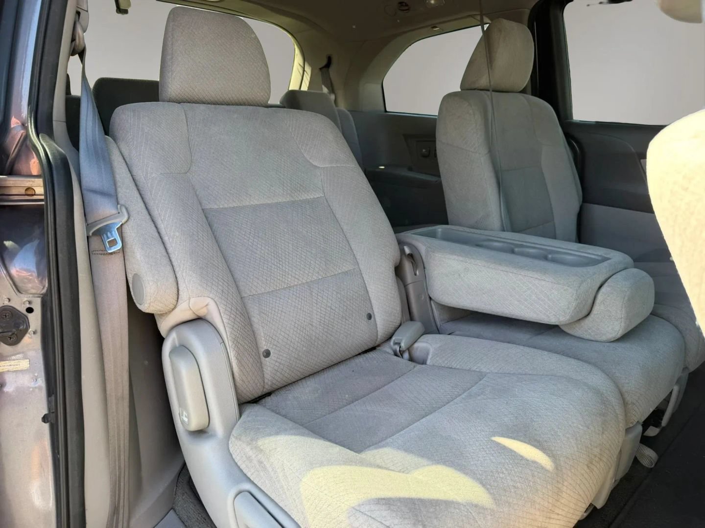 Used 2016 Honda Odyssey SE image 18