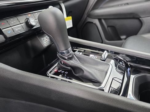 New 2026 Jeep Compass Latitude AWD/4WD image 23