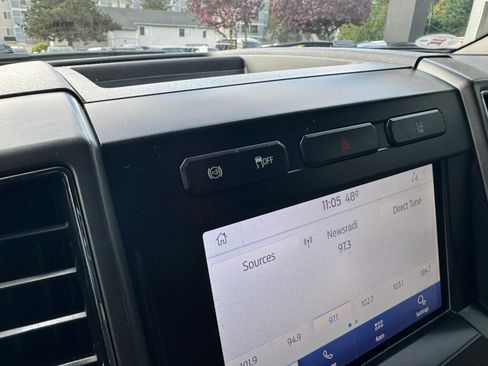 Used 2020 Ford F350 XLT image 17