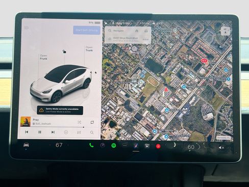 Used 2025 Tesla Model Y Long Range AWD/4WD image 32