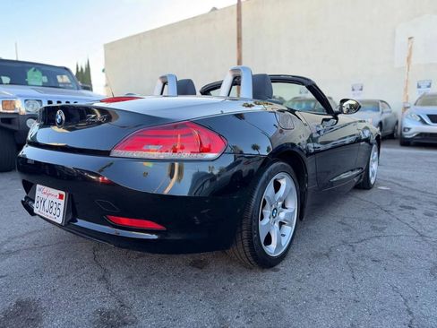 Used 2009 BMW Z4 sDrive30i image 24