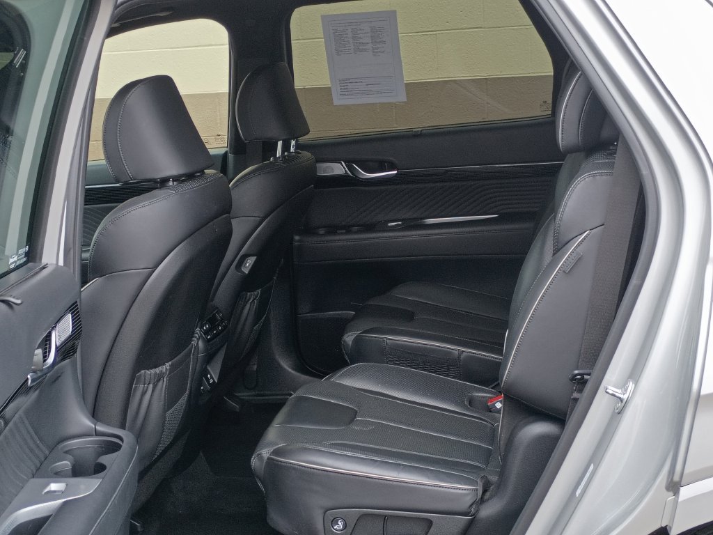 Certified 2024 Hyundai Palisade Calligraphy AWD/4WD image 18
