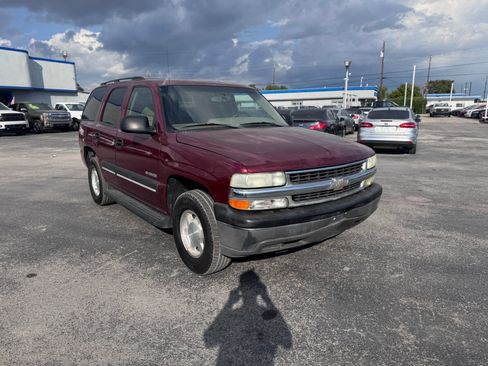 Used 2003 Chevrolet Tahoe LS image 3