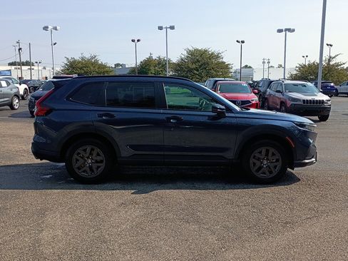 Used 2026 Honda CR-V TrailSport image 2