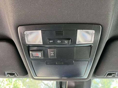 Used 2021 Toyota Tacoma 2WD Double Cab image 35