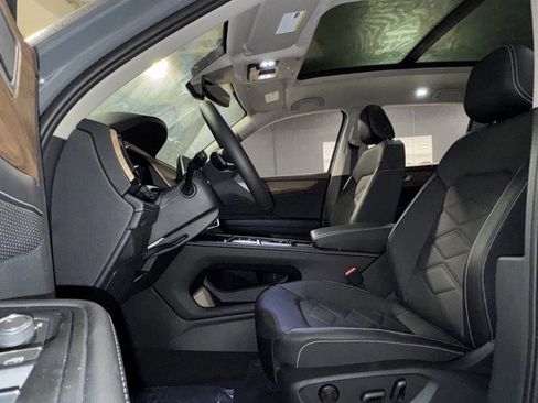 New 2026 Volkswagen Atlas SE image 21