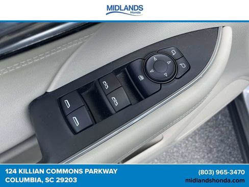 Used 2021 Buick Envision Preferred FWD image 16