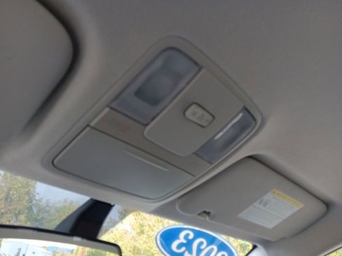 Used 2023 Kia Forte LXS image 21