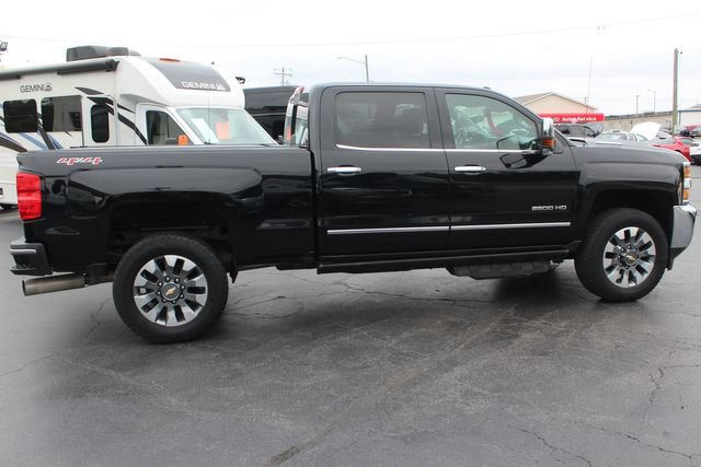 Used 2017 Chevrolet Silverado 2500 LTZ w/ Duramax Plus Package AWD/4WD image 11