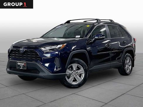 Used 2024 Toyota RAV4 XLE w/ Convenience Package AWD/4WD image 1