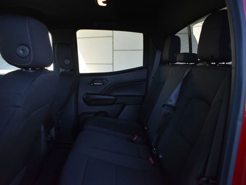 New 2026 GMC Canyon Elevation w/ Convenience Package image 16