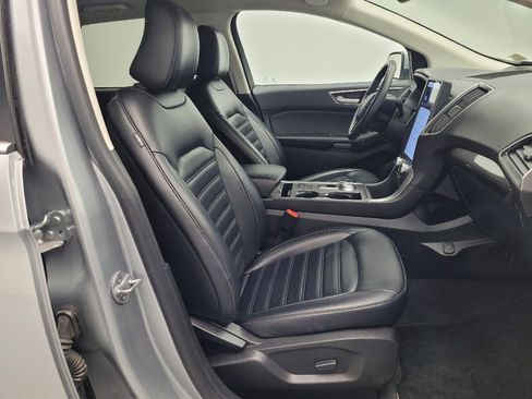 Used 2023 Ford Edge SEL image 21