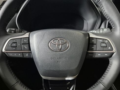 New 2026 Toyota Grand Highlander Limited image 23