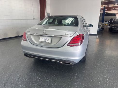 Used 2015 Mercedes-Benz C 300 4MATIC Sedan image 4